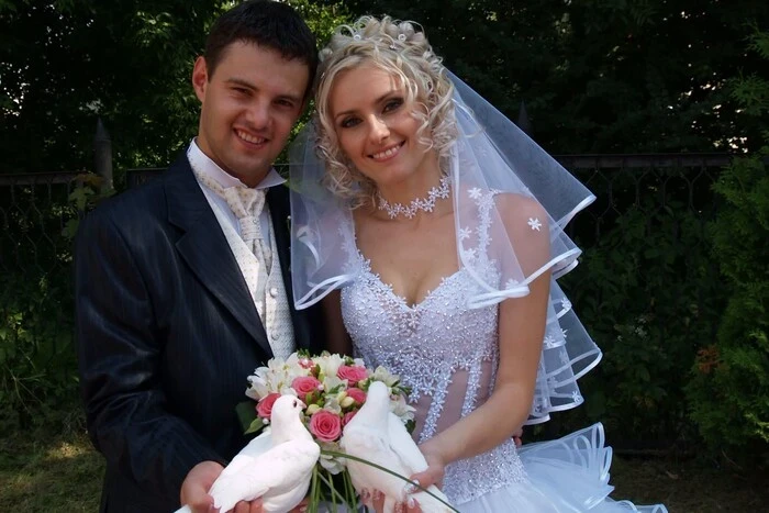 Вийшла заміж у 19 років: Ірина Федишин показала рідкісне фото з весілля