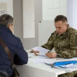ТЦК мобілізував чоловіка, якого раніше виключили з обліку: суд скасував призов
