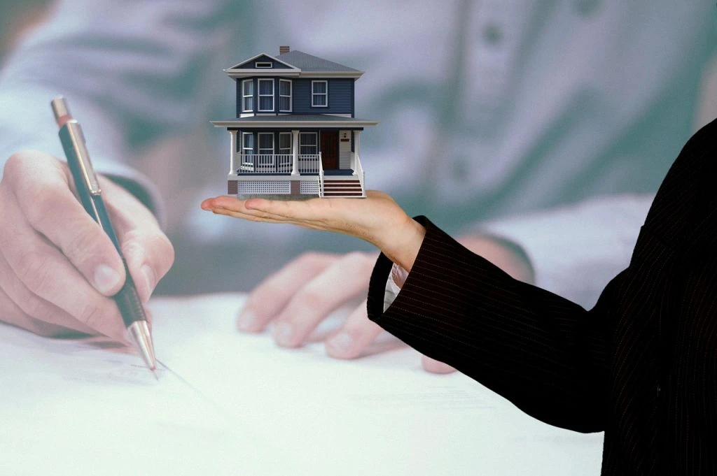 Тисячі доларів за одну угоду: хто насправді повинен оплачувати роботу рієлтора