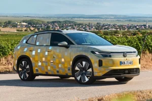 Volkswagen замінить ID.4 та ID.5 електричним Tiguan: перші фото вже показали